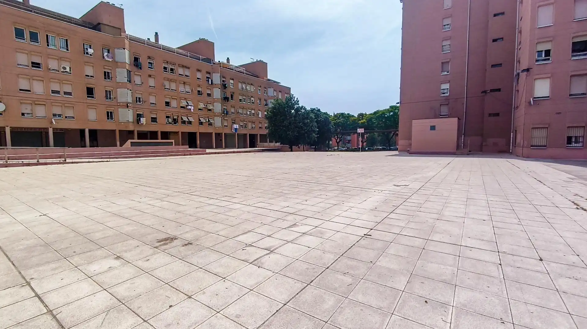 Vista exterior de Pis en venda en Reus amb Aire condicionat, Calefacció i Moblat