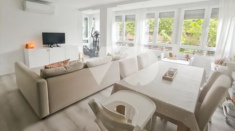 Foto 4 de Piso en venta en De López de Aranda, Salvador, Madrid Capital