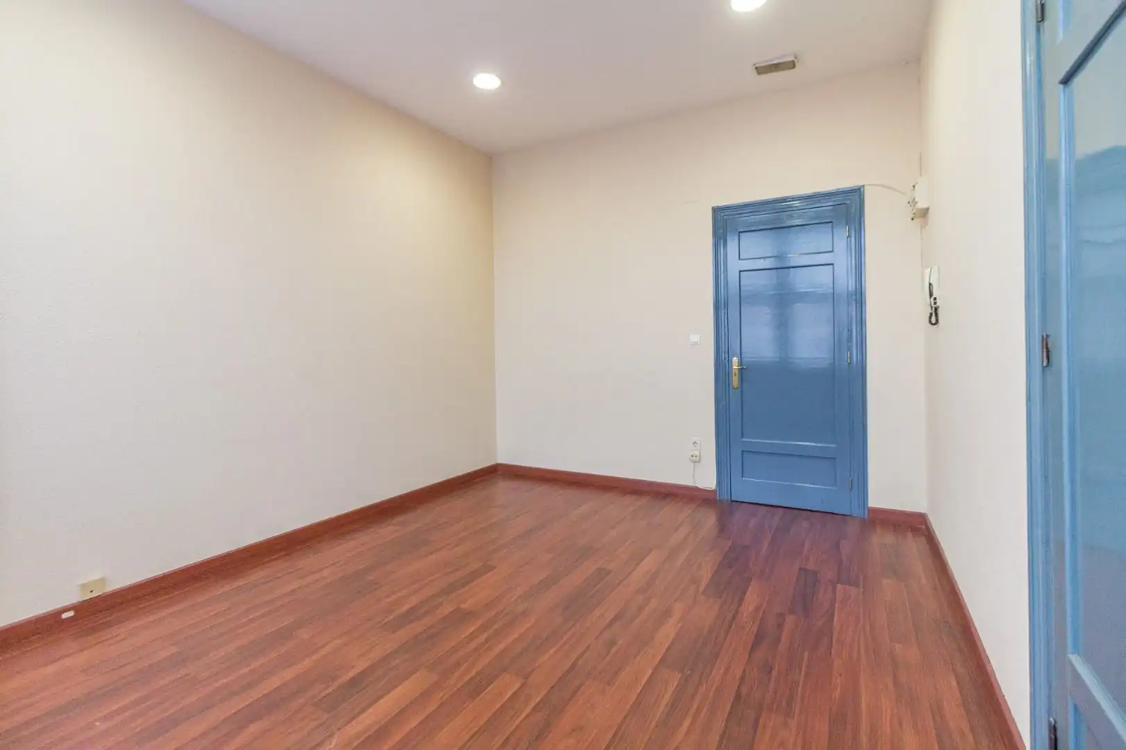 Office for rent in Calle de la Cámara, 36, Centro