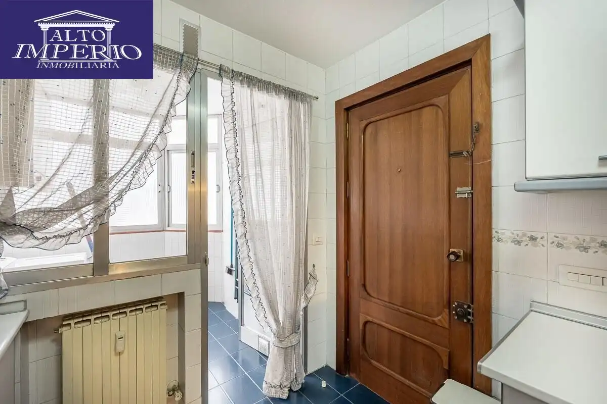 Flat with lift for sale in Beiro, imagen 10