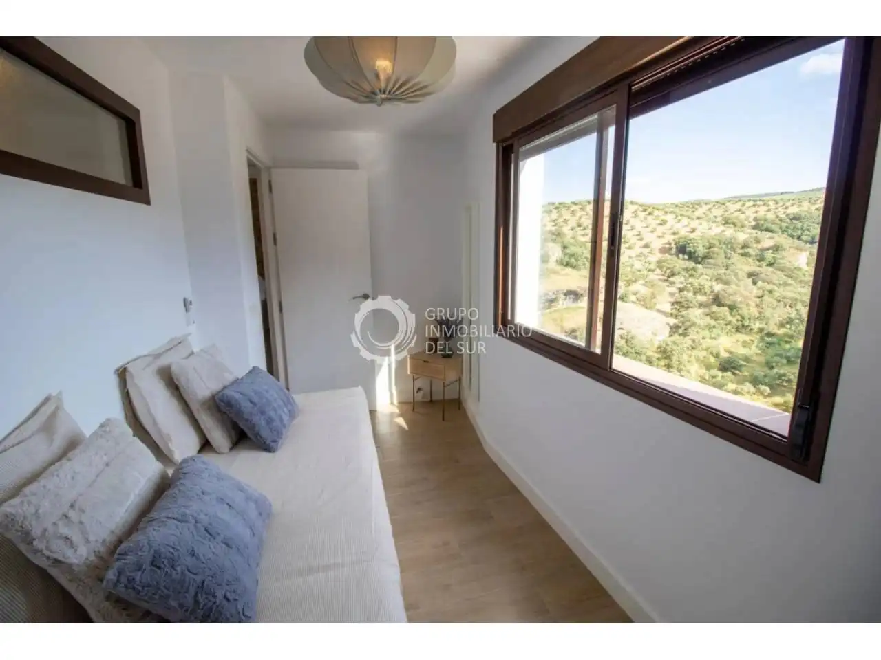Bedroom of Houses for sale in Setenil de las Bodegas  with Terrace and Furnished