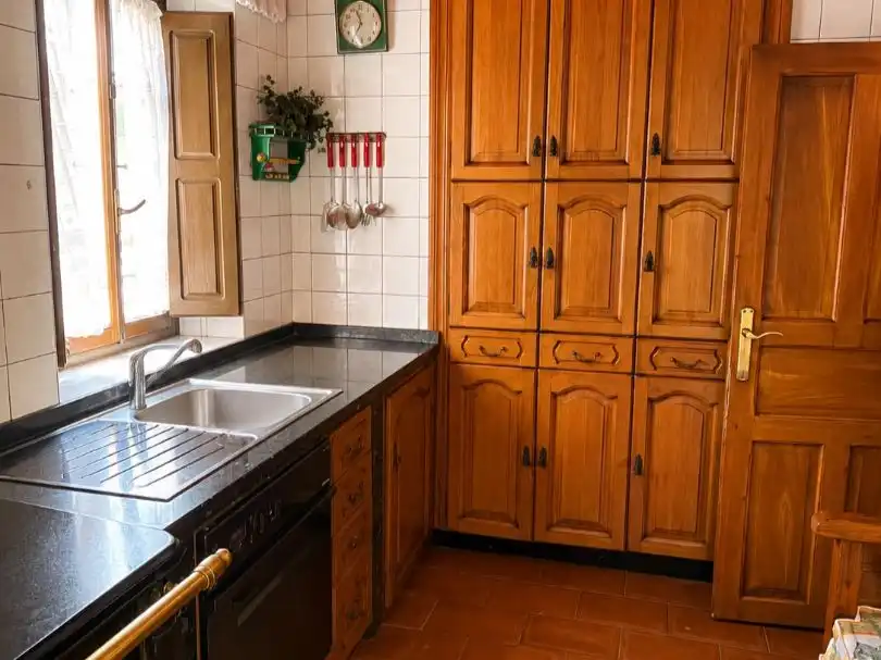 Cuina de Casa o xalet en venda en Oseja de Sajambre