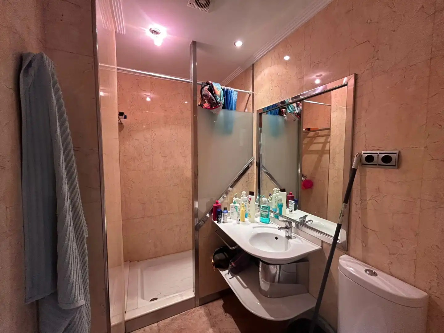 Baño de Edificio en venta en Torremolinos