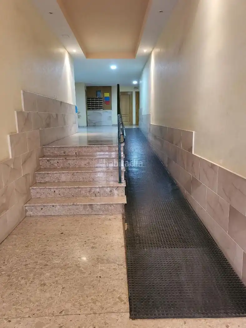 Wohnung mit Aufzug zum Verkauf in Calle Arcipreste Sánchez González 8
