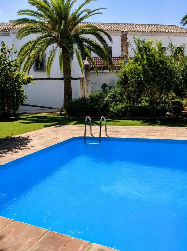Piscina de Casa o chalet en venta en Huévar del Aljarafe con Calefacción, Jardín privado y Piscina