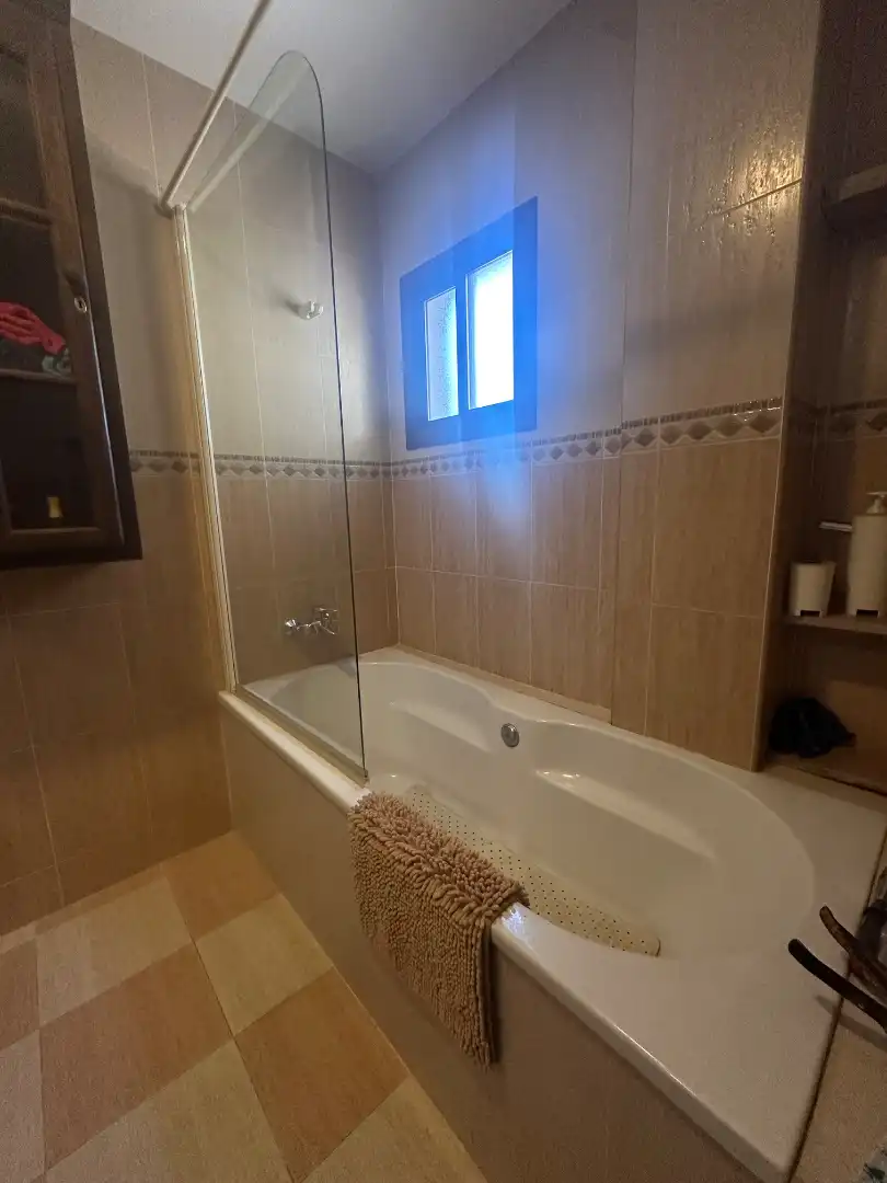Bathroom of Detached homes for sale in Riogordo  with Private garden, Terrace and Storage room