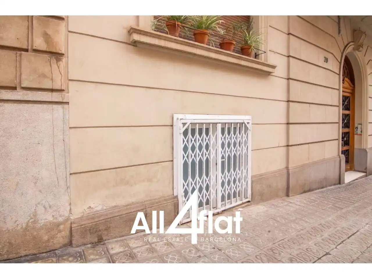 Terraza de Local en venta en Barcelona