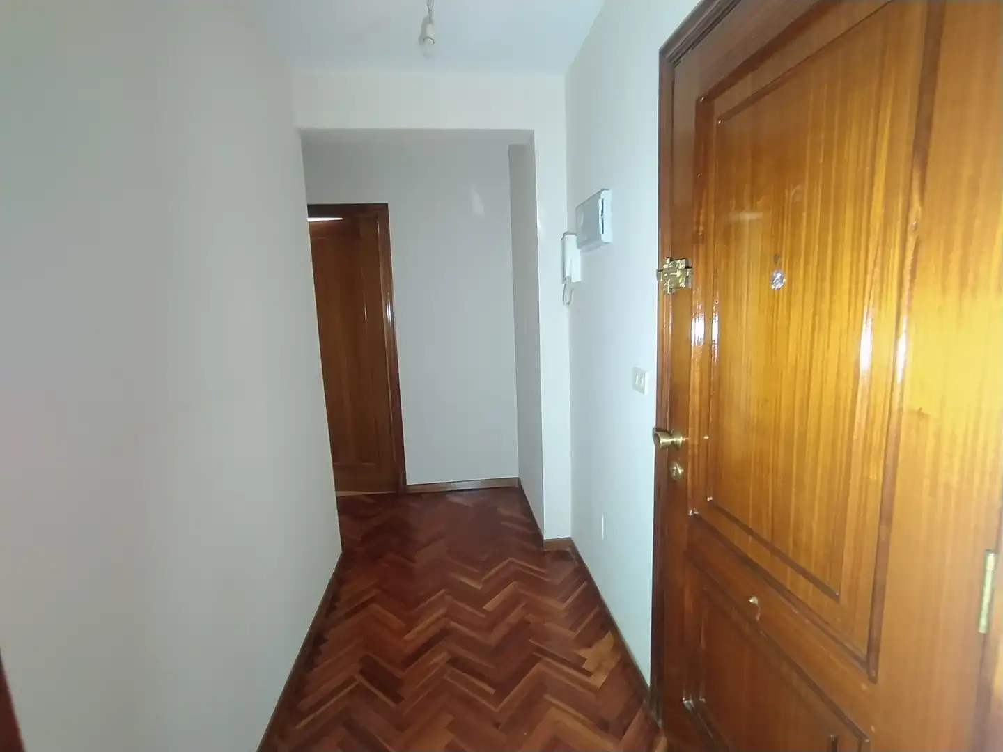 Piso de alquiler en Vigo  con Calefacción, Parquet y Horno