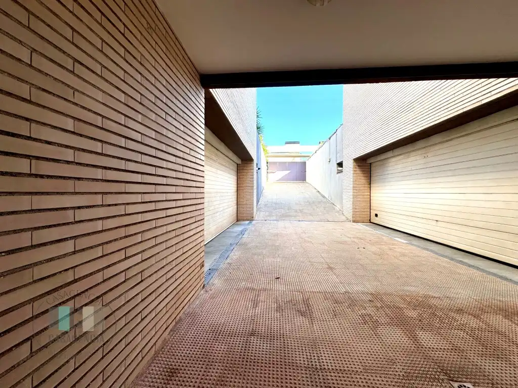 Casa o chalet de alquiler en Calle Violant De Casalduch, Torreón - La Almadraba