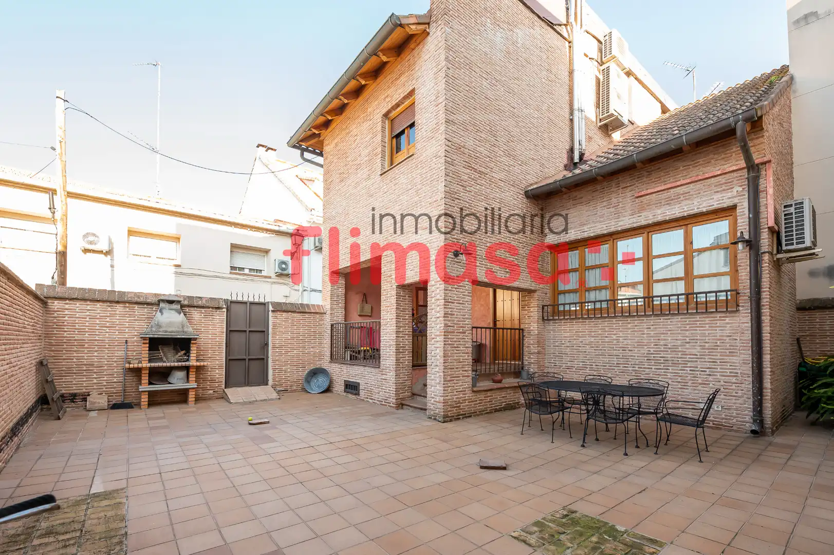 Vista exterior de Casa o chalet en venta en Villaviciosa de Odón con Aire acondicionado, Calefacción y Jardín privado