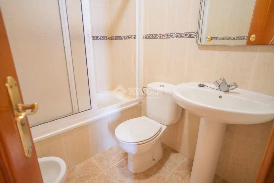 Badezimmer von Wohnung zum Verkauf in Garachico mit Abstellraum