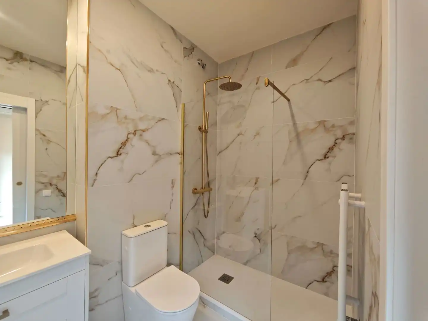 Piso con ascensor en venta en Carrer de València 0, imagen 26