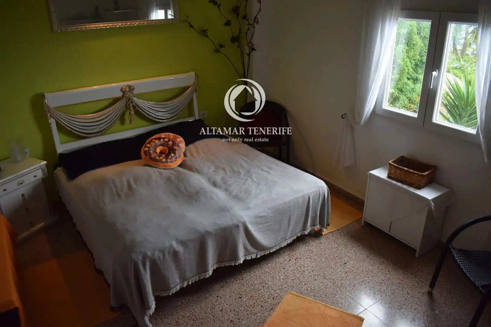 Dormitori de Casa o xalet en venda en Icod de los Vinos amb Terrassa, Traster i Moblat