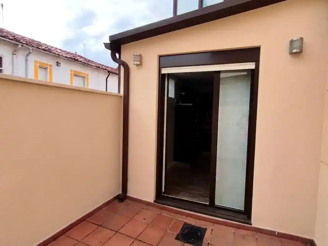 Terrassa de Pis en venda en Burgos Capital