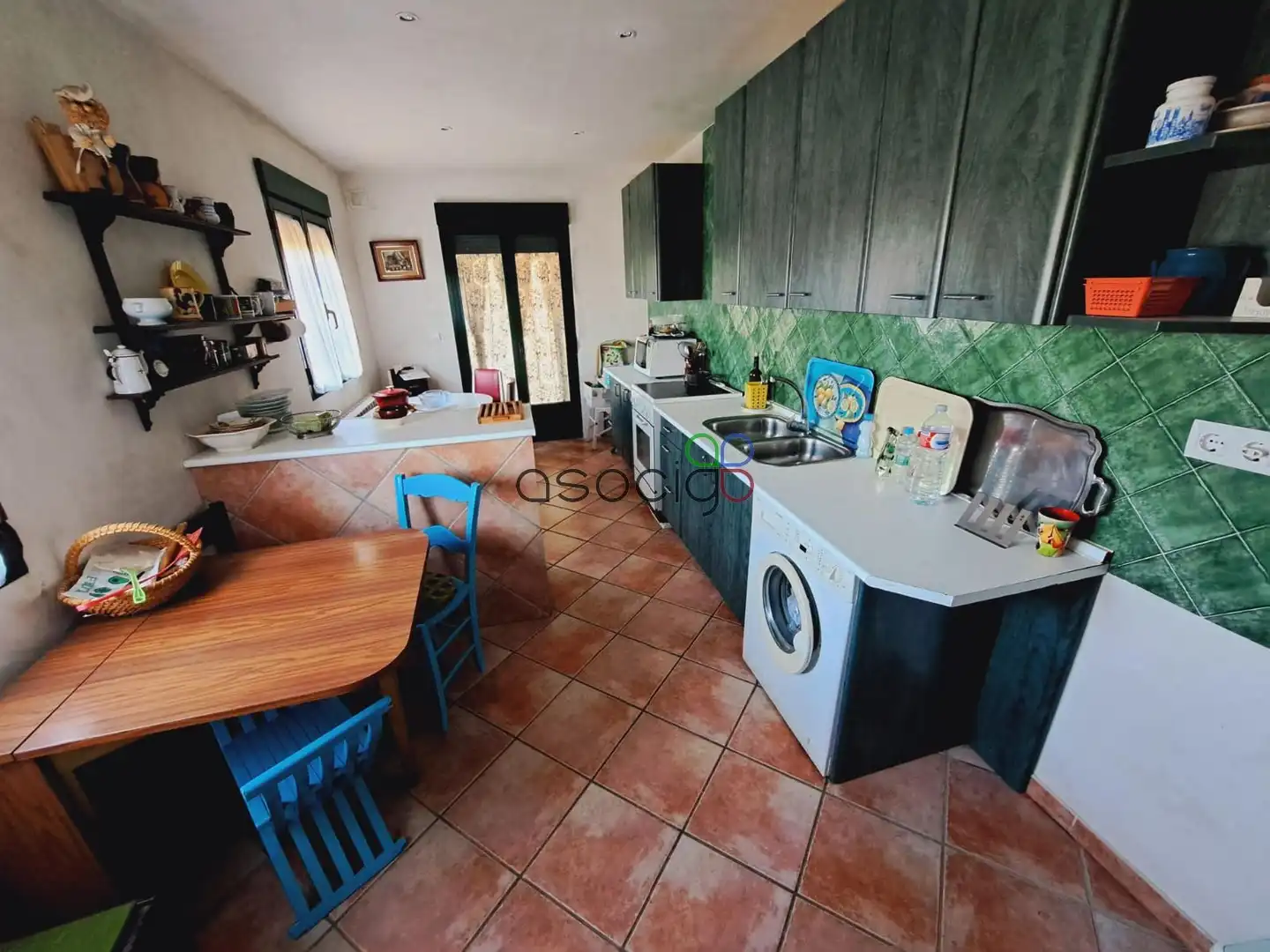 Cocina de Casa o chalet en venta en Solanillos del Extremo con Calefacción, Trastero y Piscina