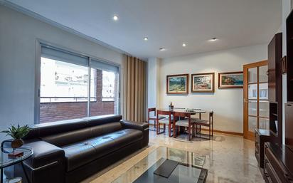 Living room of Flat for sale in  Barcelona Capital  with Air Conditioner, Heating and Storage room