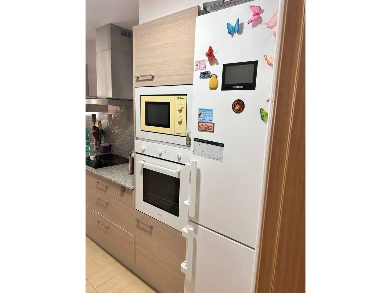 Cocina de Piso de alquiler en Girona con Calefacción, Amueblado y Balcón