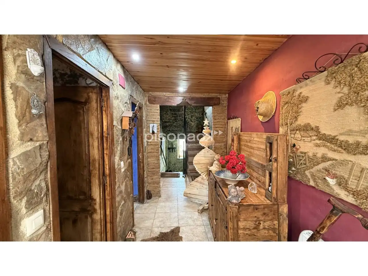 Casa o xalet en venda en Undués de Lerda amb Calefacció, Jardí privat i Parquet