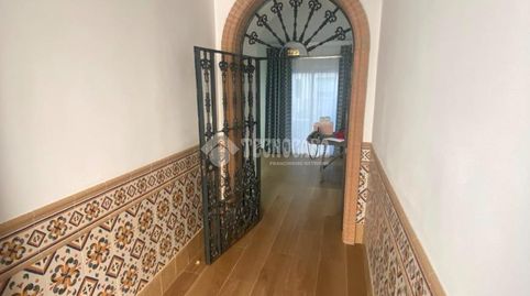 Foto 2 de Casa adosada en venta en Sanlúcar la Mayor, Sevilla