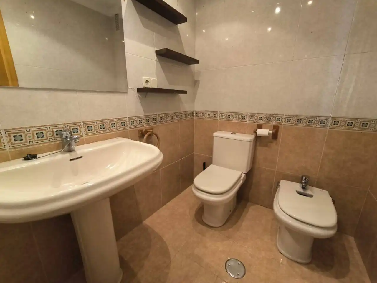 Bathroom of Attic for sale in Albacete  with Air Conditioner, Heating and Terrace