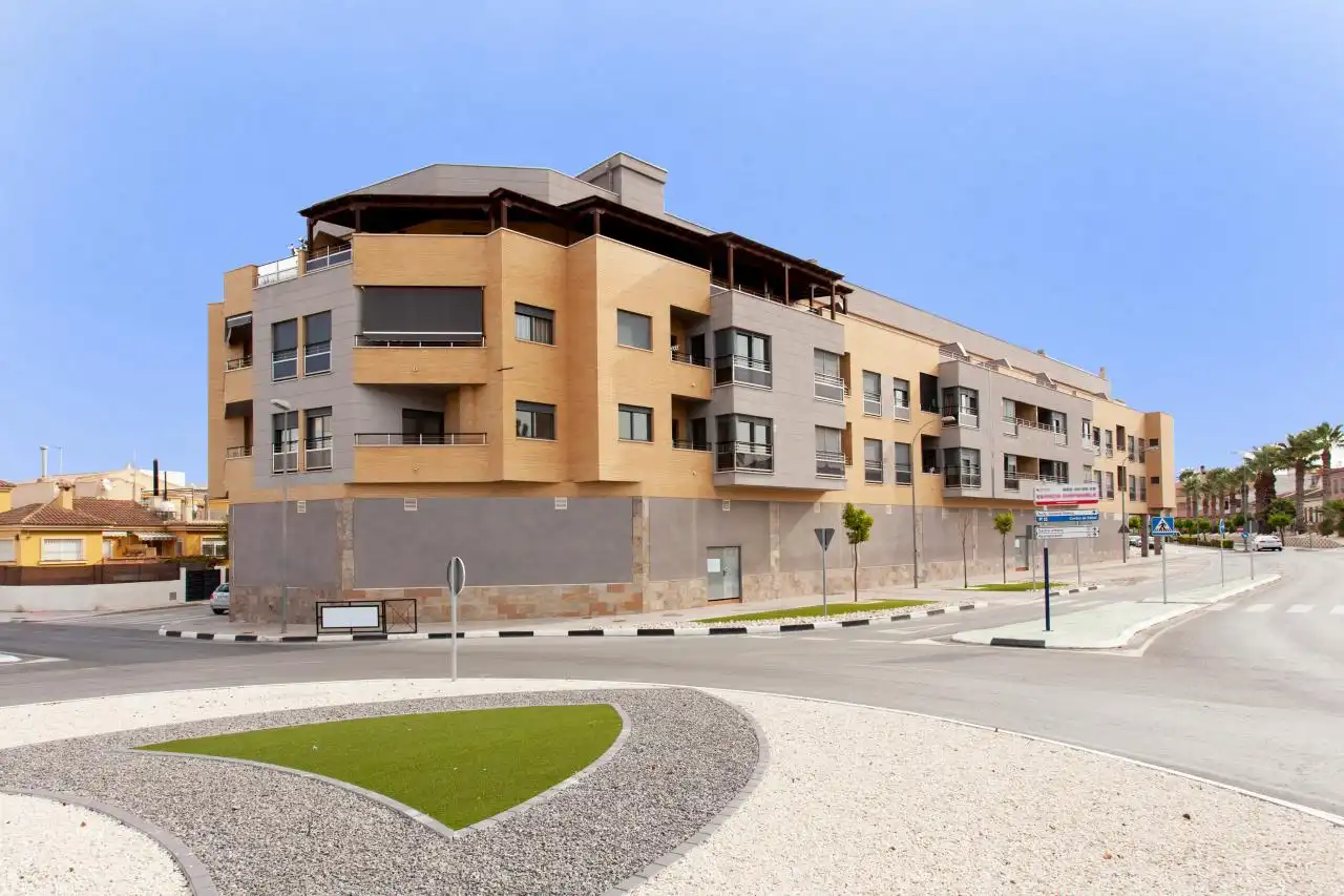 Locale commerciale in vendita a Calle Sorolla