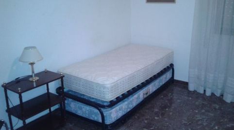 Foto 5 de Piso de alquiler en Romareda, Zaragoza Capital