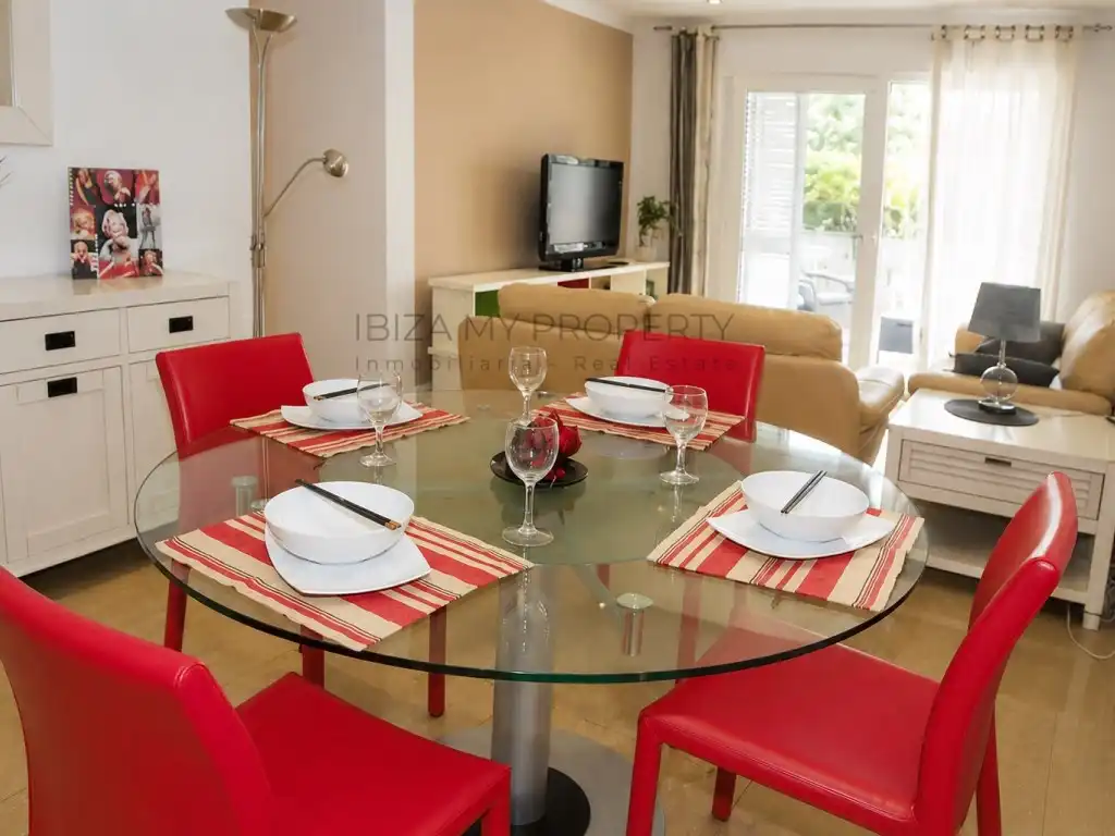 Comedor de Apartamento de alquiler en Eivissa con Amueblado, Horno y Lavadora