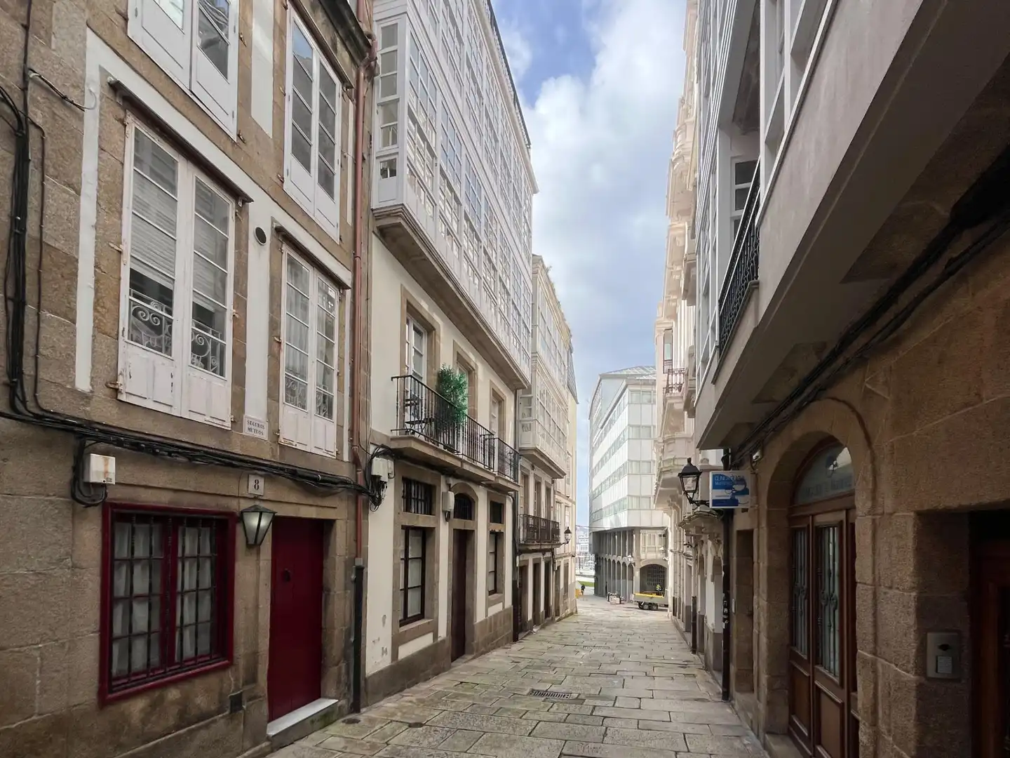 Außenansicht von Wohnungen zum Verkauf in A Coruña Capital  mit Heizung und Möbliert