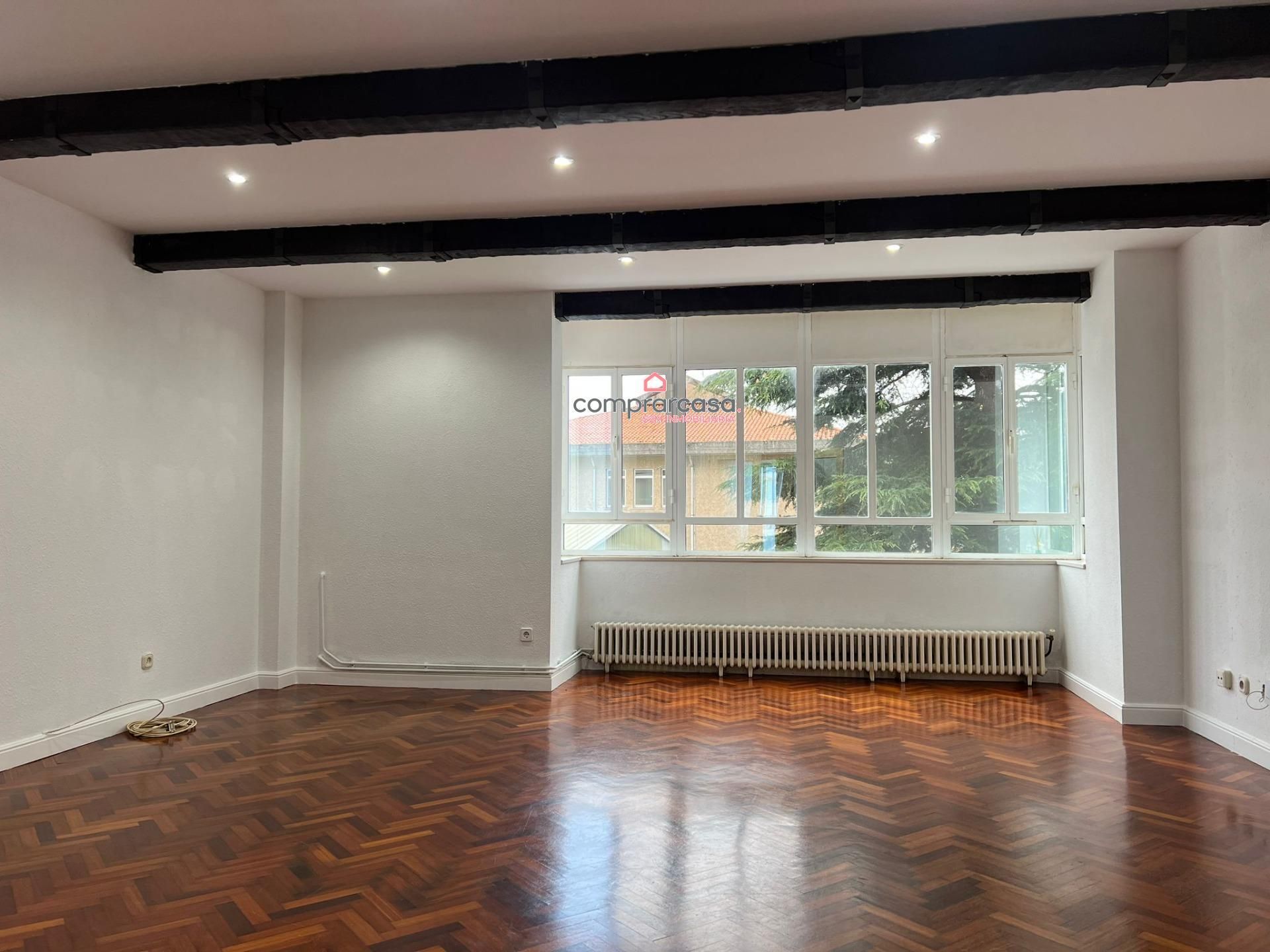 Flat to rent in Cambre