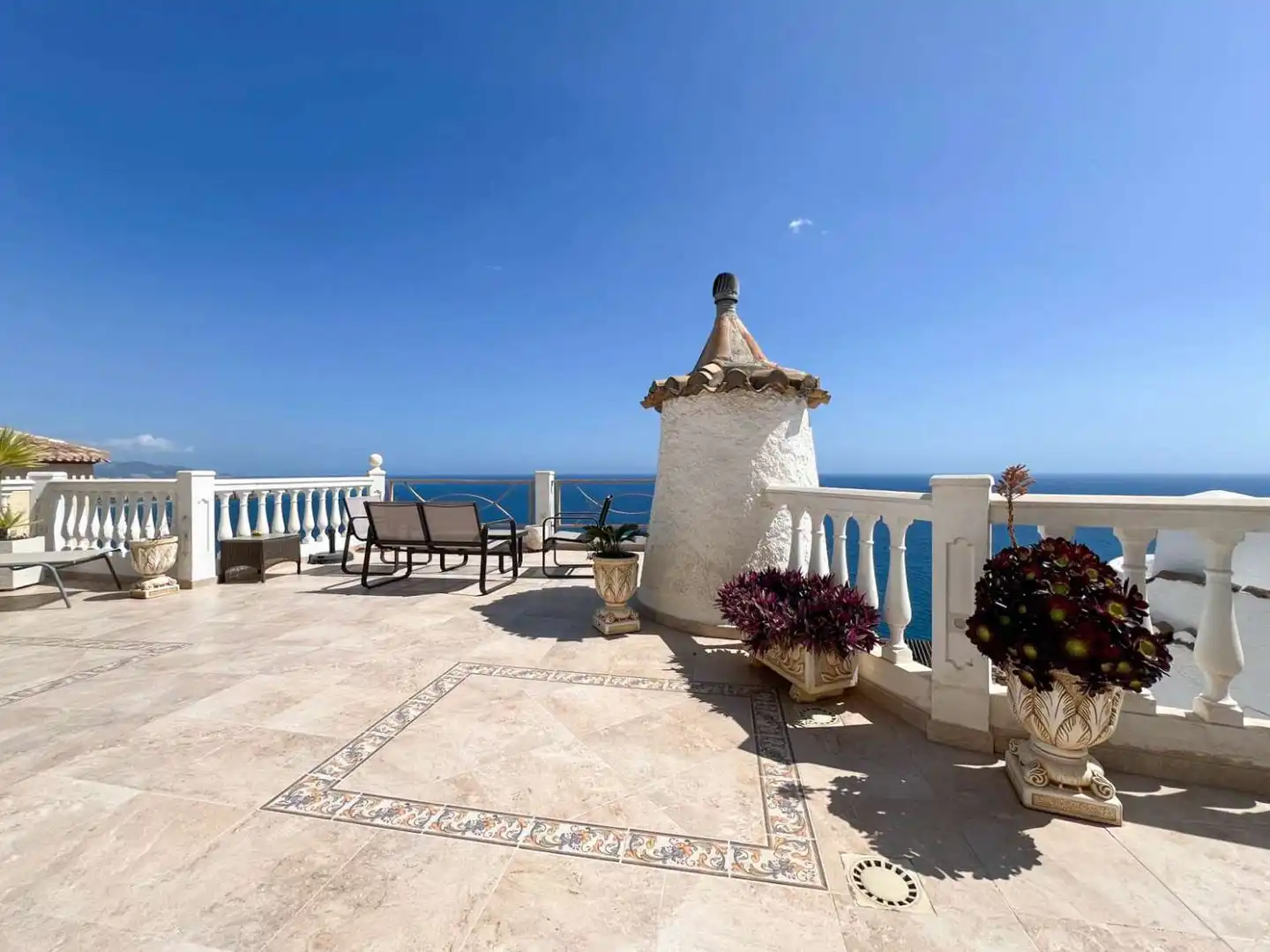 Terrace of Houses for sale in Salobreña  with Terrace, Swimming Pool and Internet