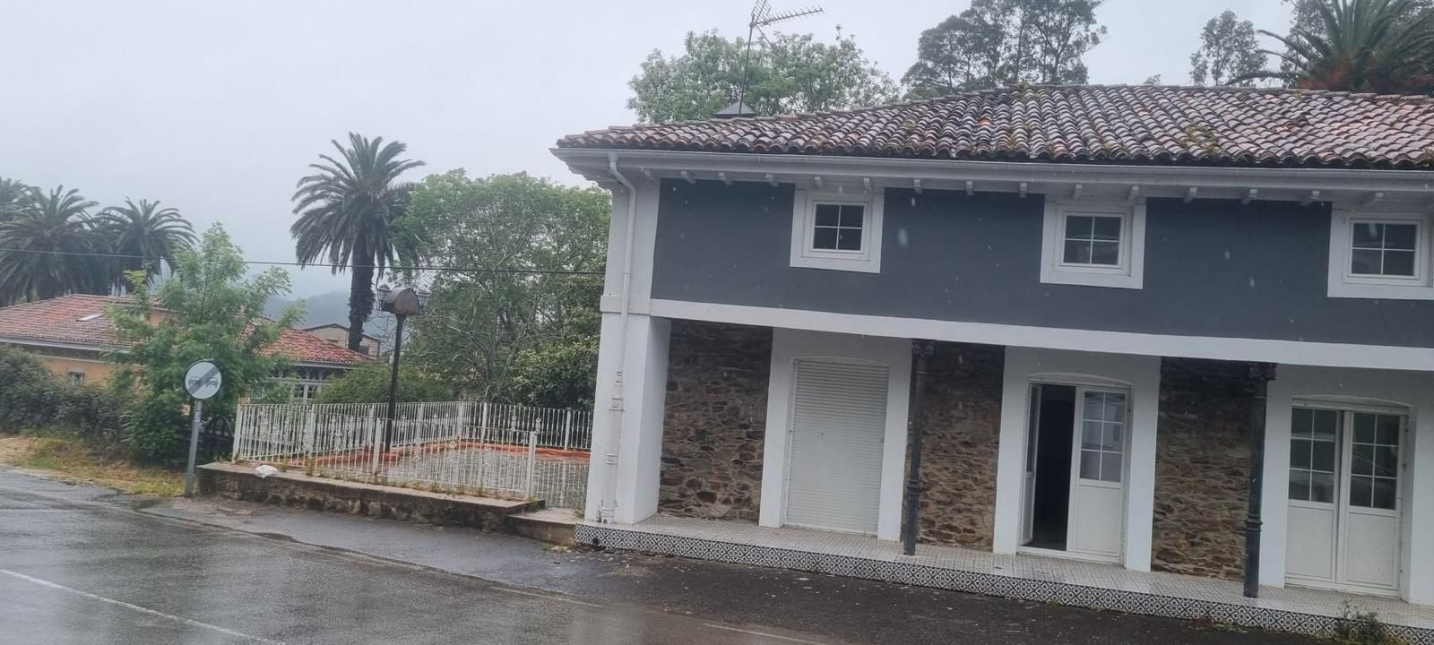Exterior view of Building for sale in Cudillero