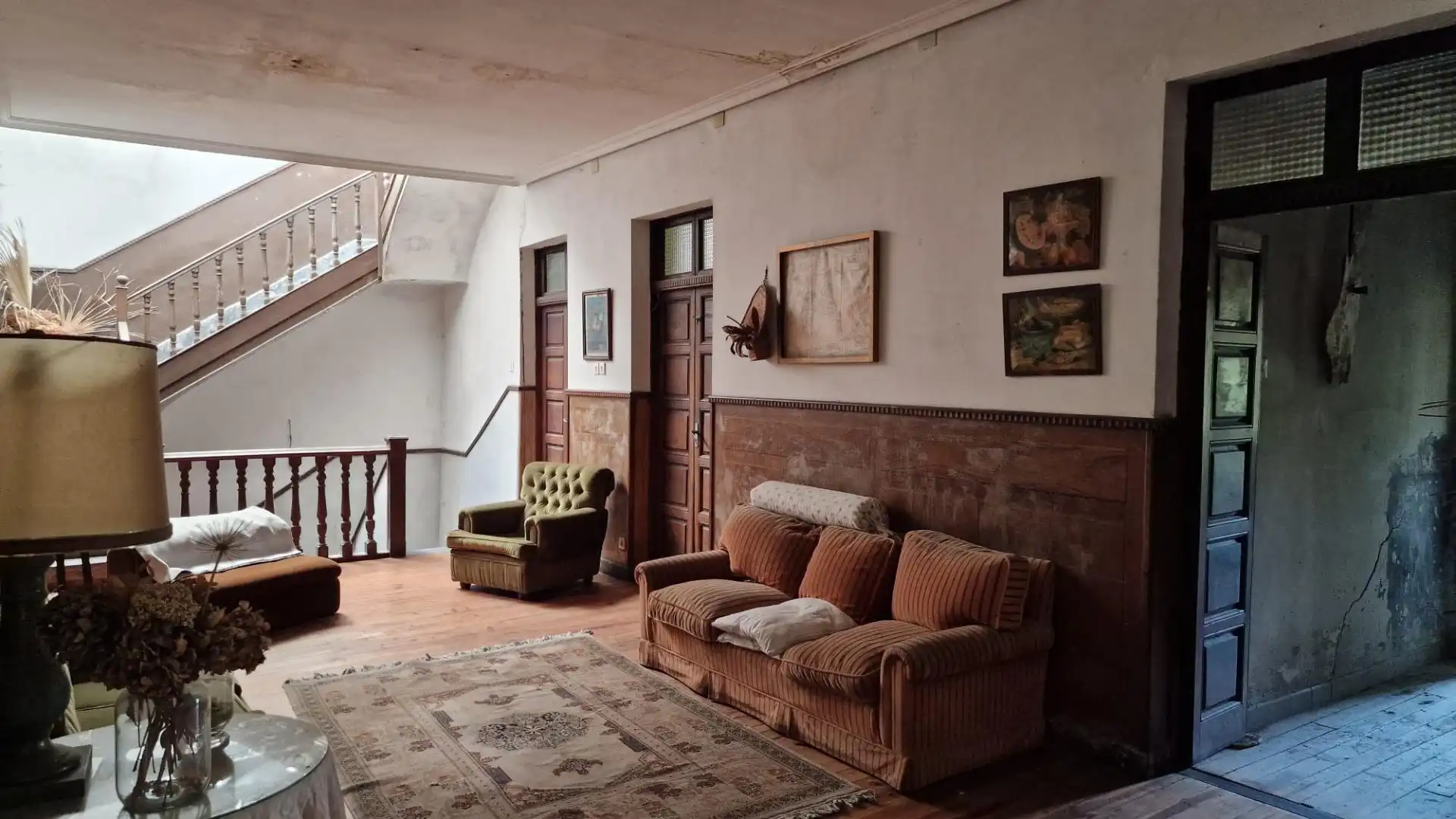 Sala d'estar de Finca rústica en venda en Lena amb Jardí privat, Terrassa i Balcó
