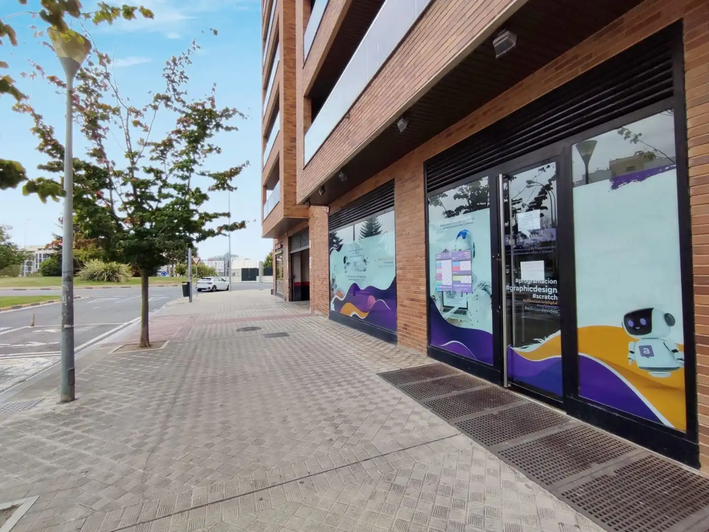 Local comercial de lloguer a Juan Pablo II, imagen 4