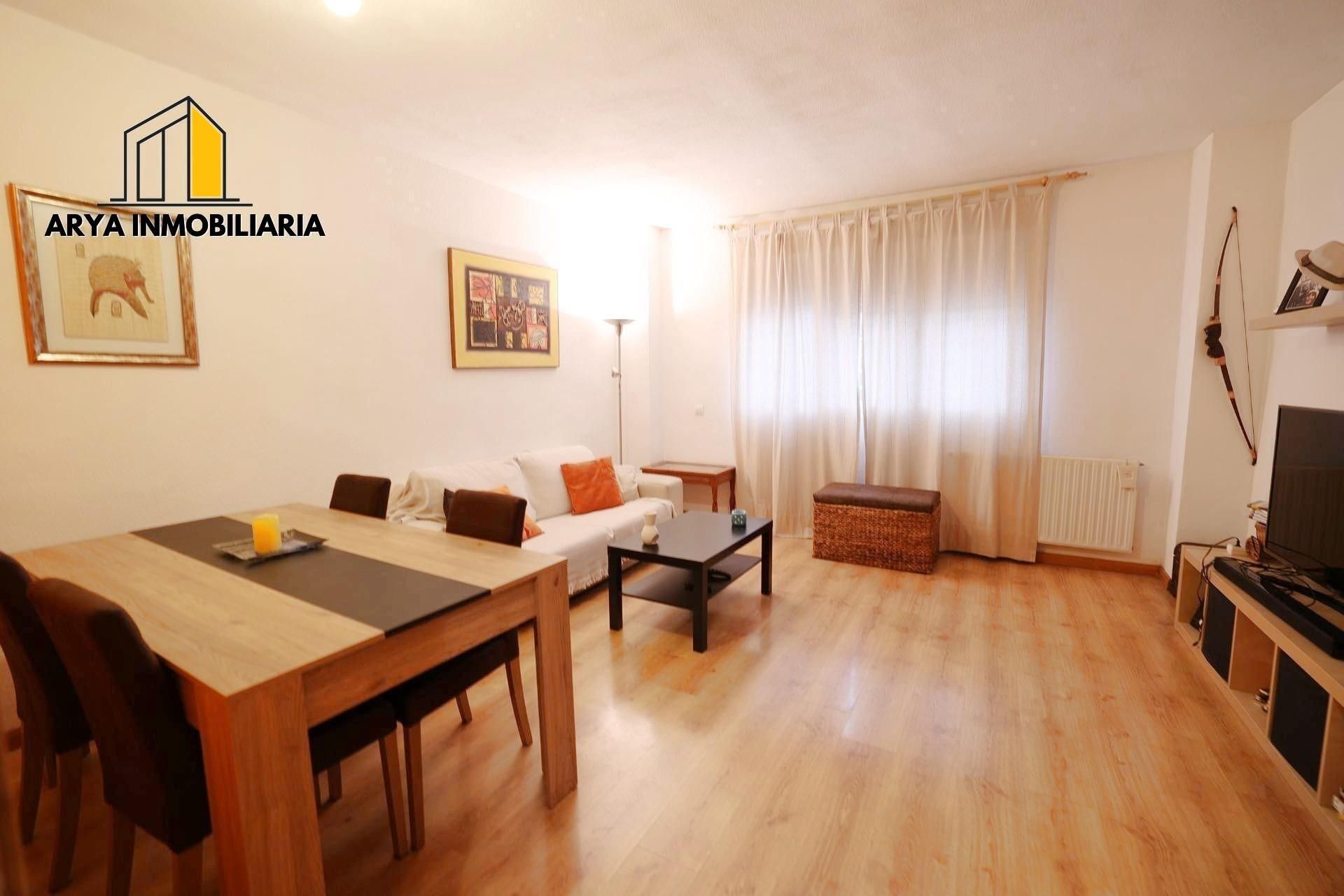 Exterior view of Flat for sale in Torrejón de Ardoz  with Heating, Private garden and Terrace