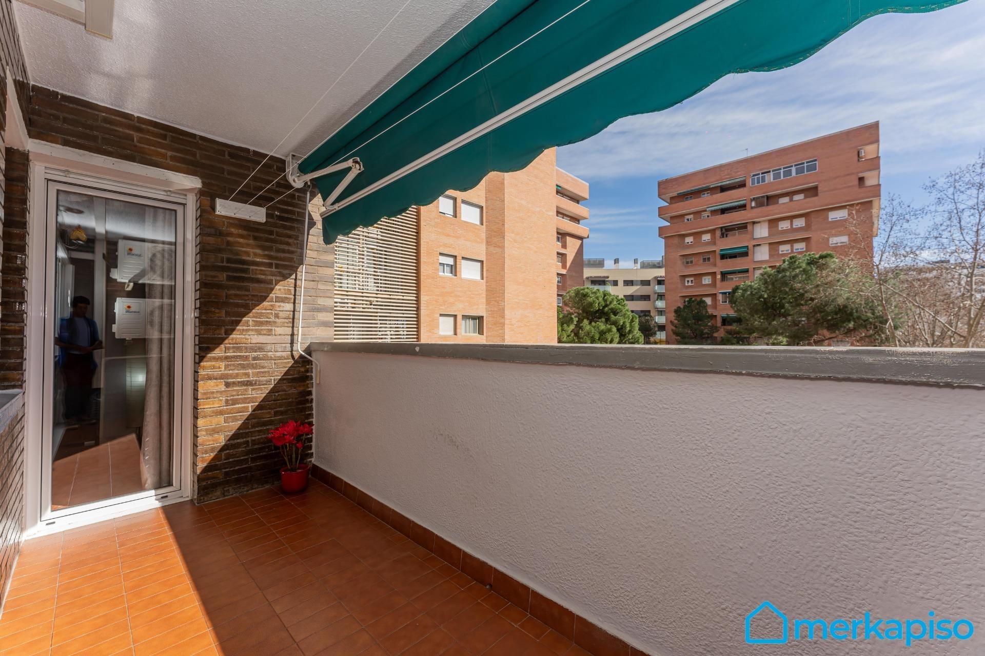 Schlafzimmer von Wohnung zum Verkauf in Esplugues de Llobregat mit Klimaanlage, Terrasse und Balkon