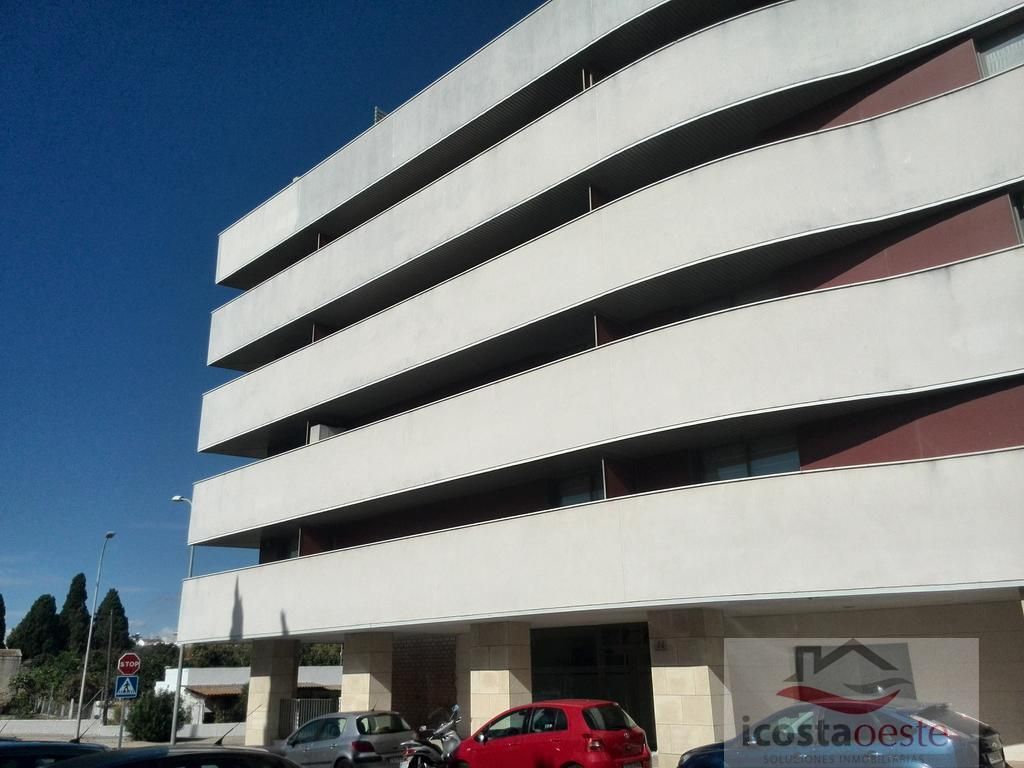 Exterior view of Study for sale in El Puerto de Santa María  with Air Conditioner, Terrace and Community pool