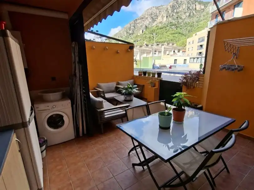 Terraza de Piso en venta en Turís, Valencia