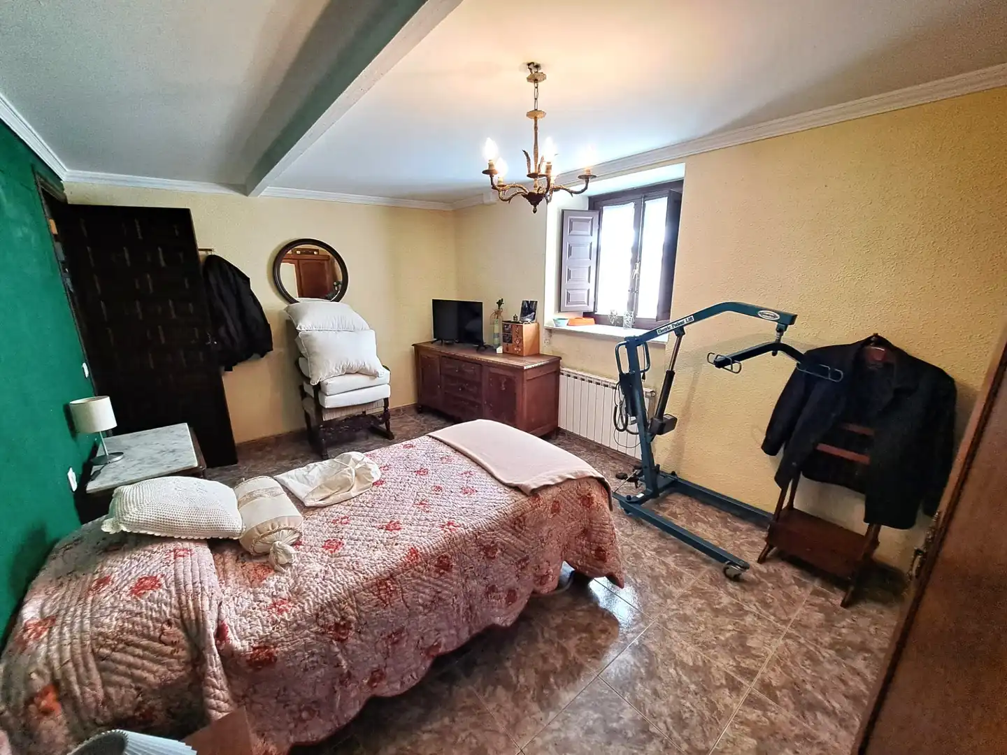 Dormitori de Casa adosada en venda en Baños de Rioja amb Calefacció, Jardí privat i Terrassa