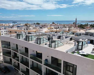 Vista exterior de Àtic en venda en La Oliva