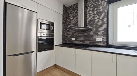 Foto 4 de Piso en venta en Avenida de Oza, 90, Cuatro Caminos - Plaza de la Cubela, A Coruña Capital