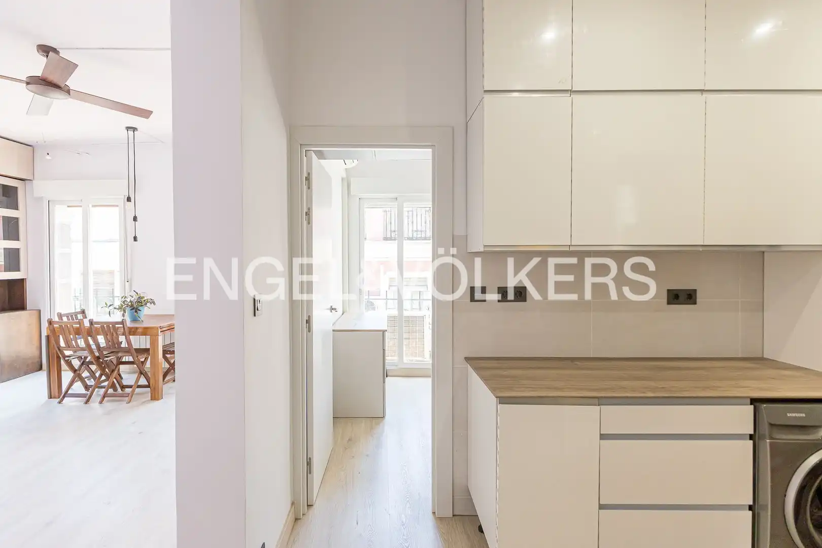 Cocina de Piso en venta en Madrid con Aire acondicionado, Calefacción y Balcón