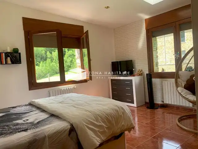 Casa pareada con jardín en venta en Pal - Xixerella, imagen 11