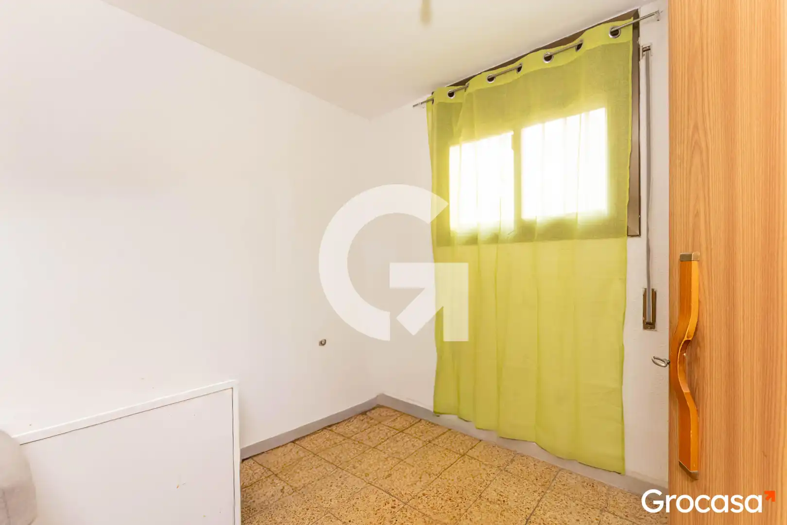 Dormitori de Pis en venda en Cornellà de Llobregat amb Aire condicionat, Calefacció i Traster