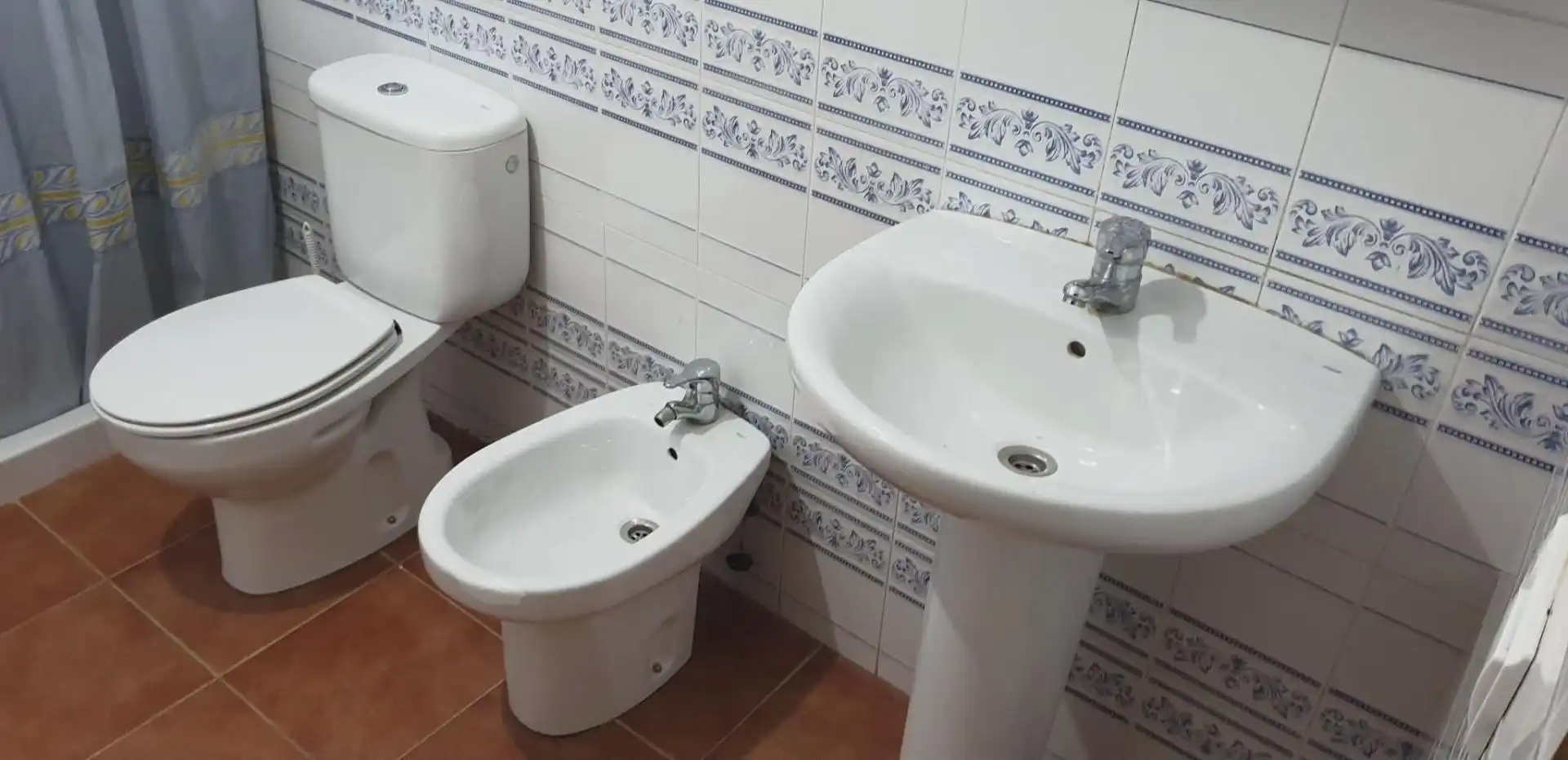 Badezimmer von Country house zum Verkauf in Belinchón mit Heizung