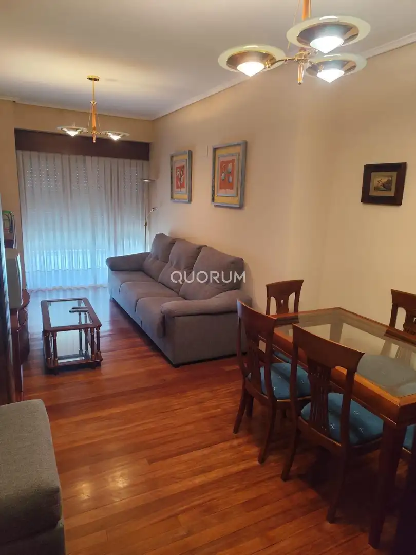 Sala de estar de Piso de alquiler en Bilbao  con Calefacción y Amueblado