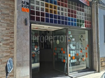 Local comercial de lloguer a Monte Izaro
