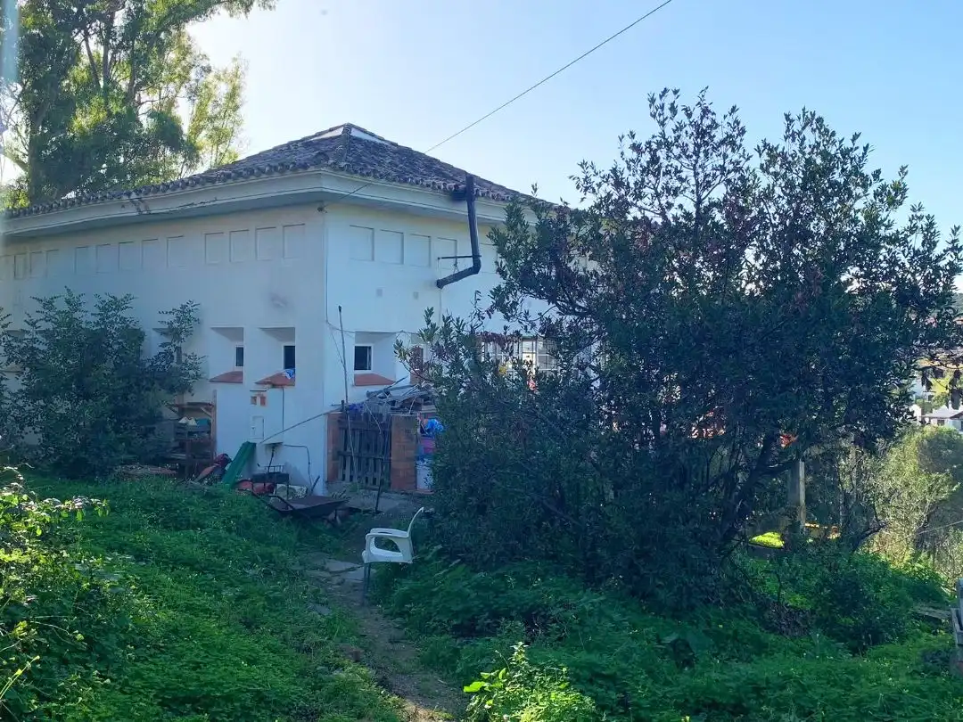 Außenansicht von Residential zum Verkauf in Estepona