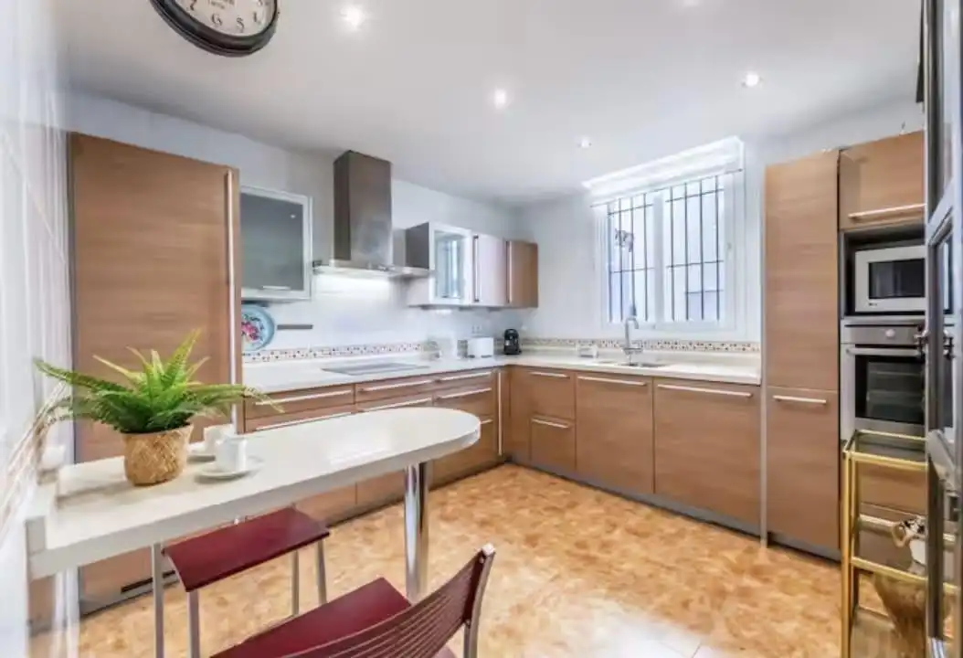 Kitchen of Detached homes for sale in Benalmádena  with Air Conditioner, Terrace and Storage room
