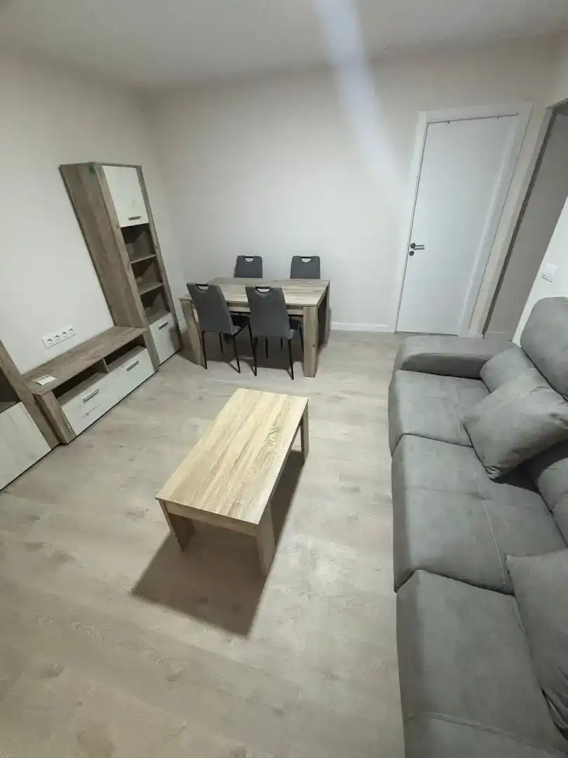 Living room of Flat for rent in Vigo   with Private garden, Parquet flooring and Storage room