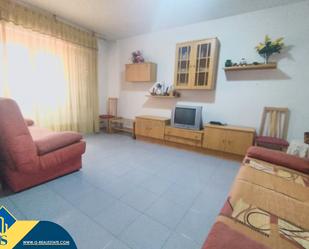 Sala d'estar de Apartament en venda en Torrevieja amb Aire condicionat